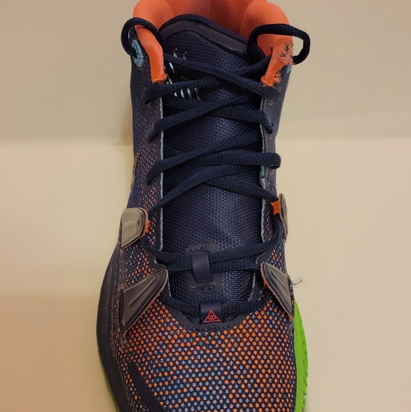 Nike Kyrie midnight navy color men sneakers size 9 - Picture 4 of 9